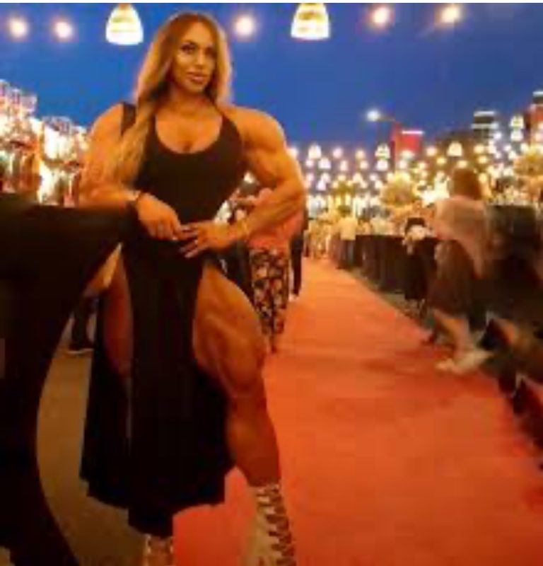 Russian bodybuilder Natalia Kuznetsova became a real hit on social networks. Namely, because of her muscles Natalia is called “Amazon warrior” and a moving mountain of “female muscles”.