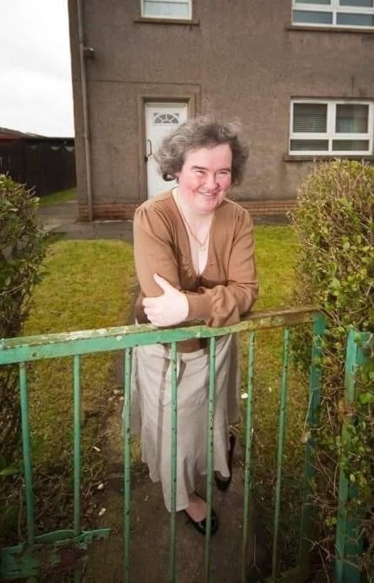 From Unknown to World Stardom: Susan Boyle’s Inspiring Journey