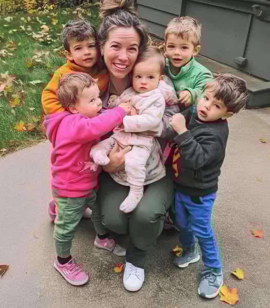 A Millionaire Gifts a House to struggling Mom of 5!