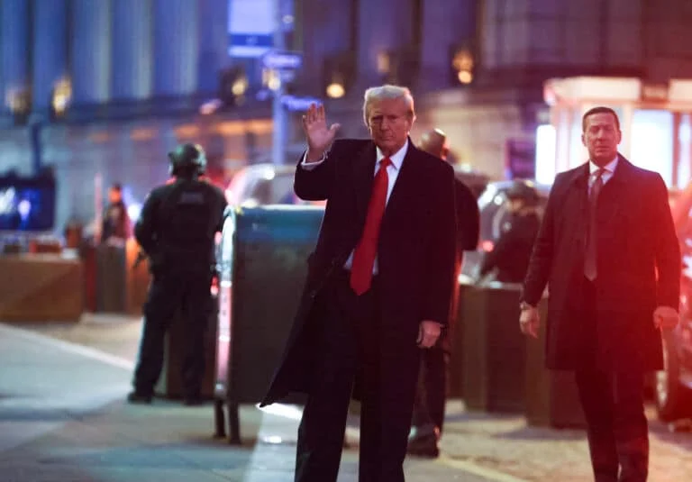 Fans spot detail in new Donald!