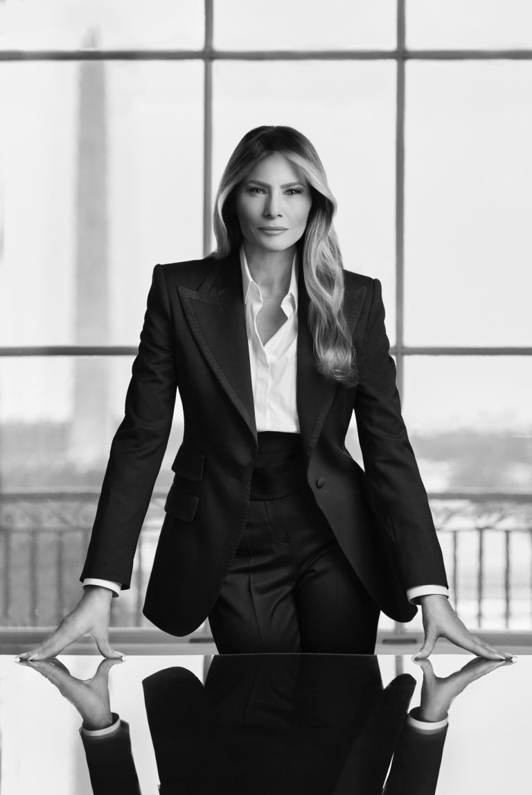 Wow’: Users React to Melania Trump’s New Official Portrait – Photo