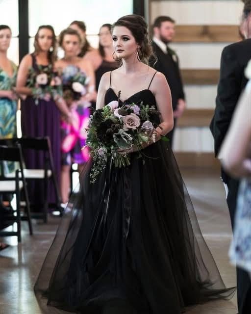 My Daughter’s Wedding Dress Arrived All Black—But