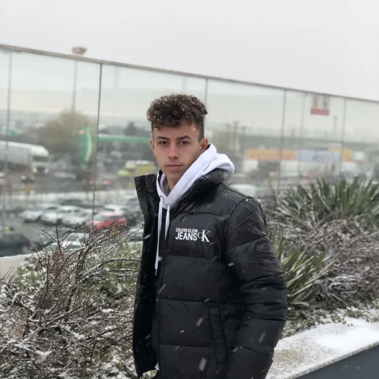 19yearold football player suffocates on his own sto mach aci d