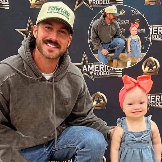 She’s two years old. She has Down syndrome. And she just made Riley Green – one of the rising stars in country music – completely lose control in the most beautiful way.