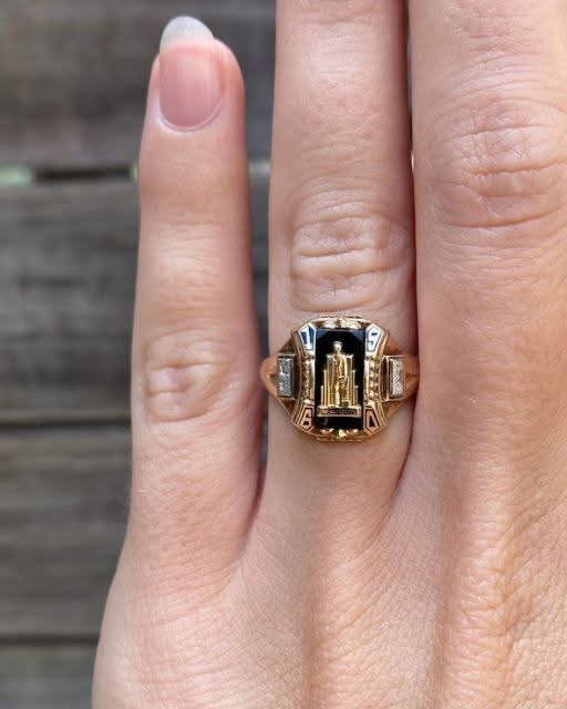 The Proposal Was Perfect… But the Ring Left Me Speechless