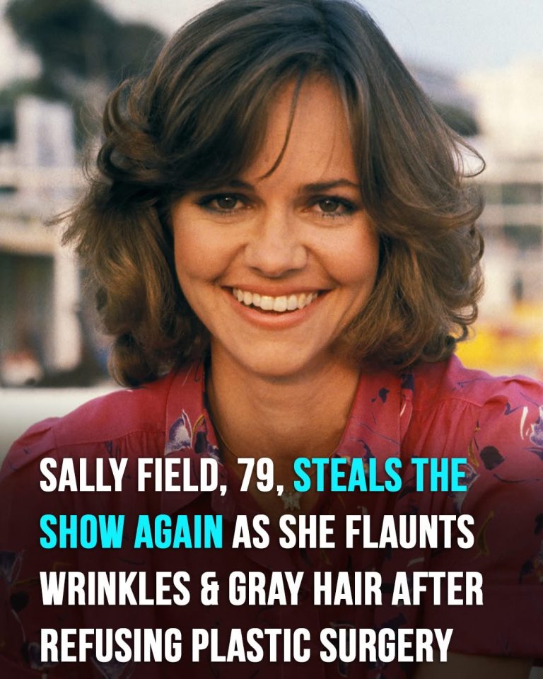 Sally Field wows the crowd with her newest appearance at the glamorous Hall of Fame celebration