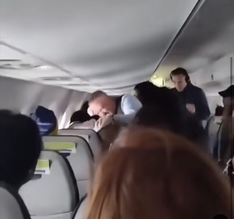 Alaska Airlines Flig