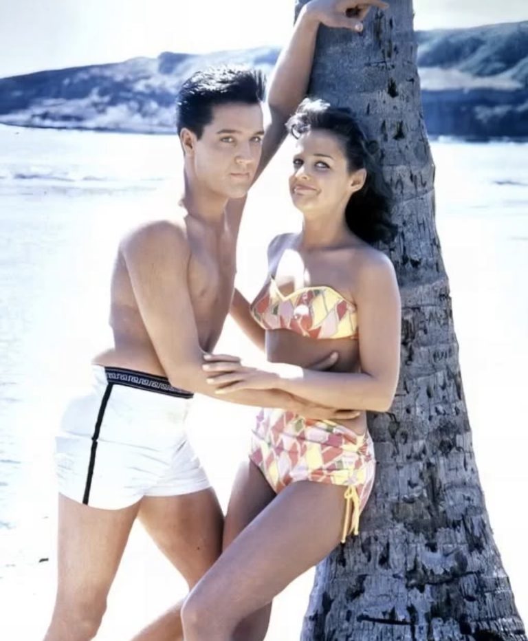 The Photo Isn’t Edited — Look Closer an