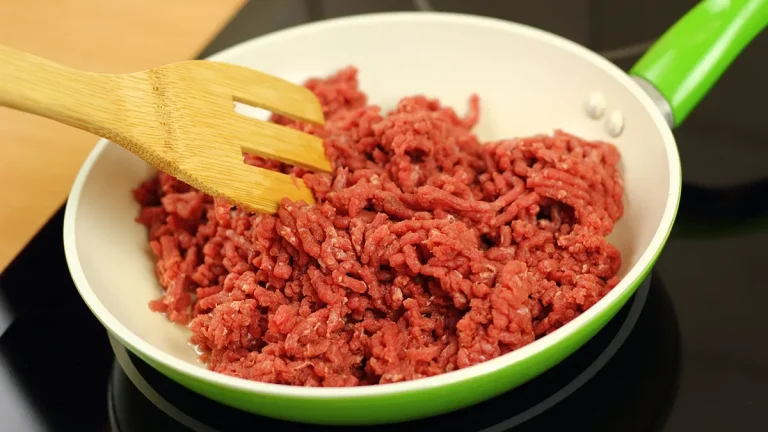 How Rinsing Ground Beef Affects Your Health