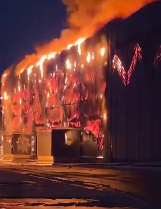 BREAKING: At least 300 homes estimated damaged or destroyed after large fire…See more