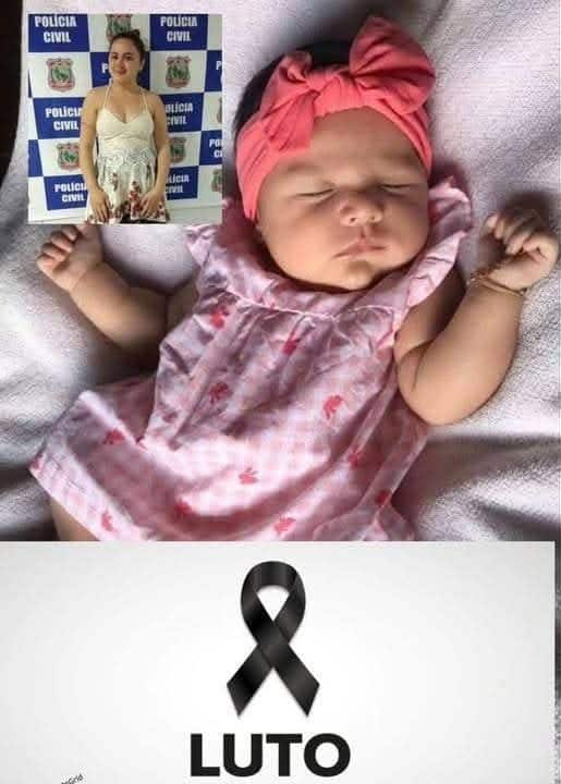 Young woman puts daughter inside the fir…